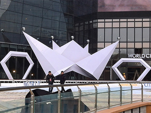 世界城舞臺(tái)邀請嘉賓蔡妍助陣