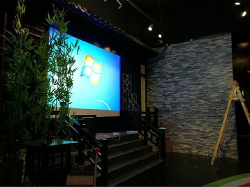 杜莎夫人魔法站